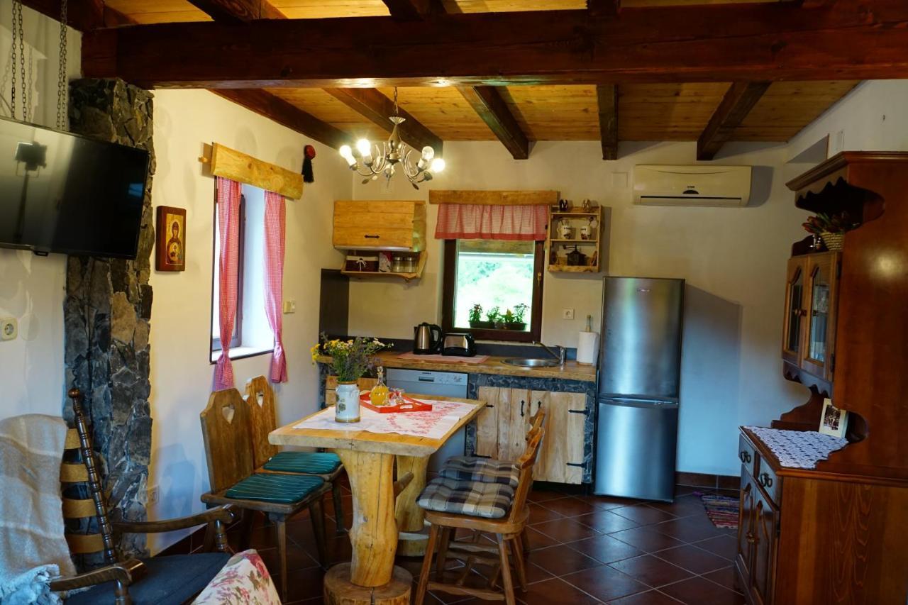 Plitvice Cottage Iggy Plitvicka Jezera Ngoại thất bức ảnh